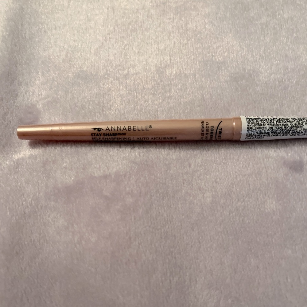 Annabelle waterproof kohl eye liner Champagne color